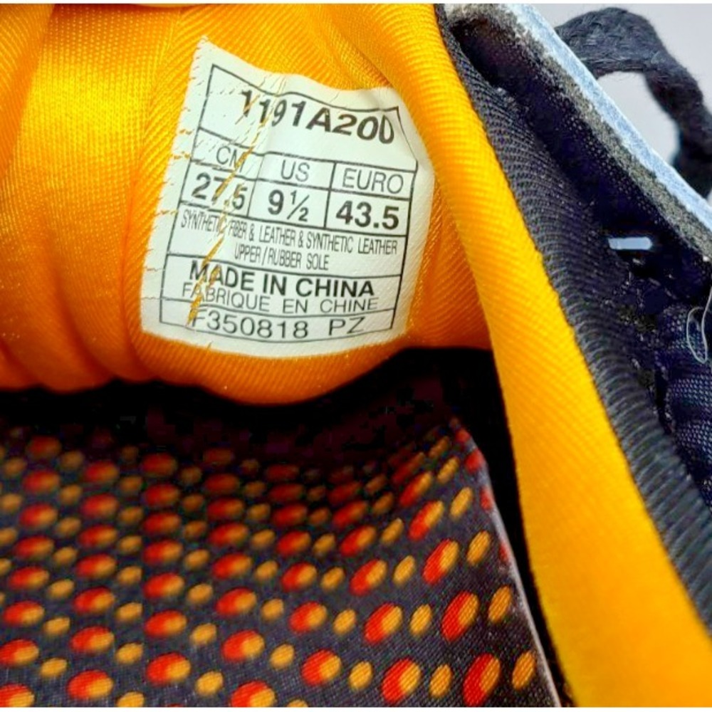 Asics Shoes Men 9.5 White Orange Gel Kayano Trainer Happy Chaos Sneaker 1191A200 - Picture 8 of 8